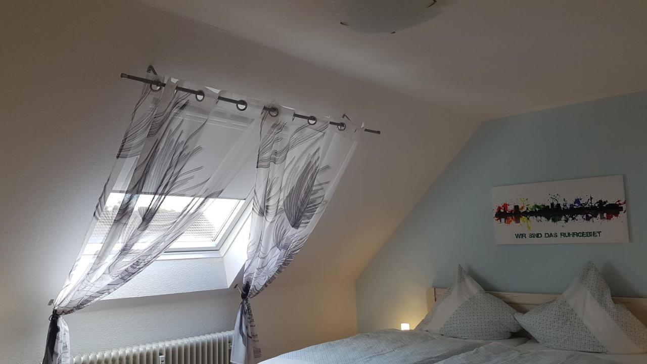 Ferien-& Monteurwohnung Koenen2 Nah Am Westfield Centro Oberhausen  Bagian luar foto